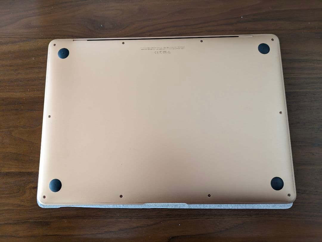 Macbook Air M1 13インチ メモリ8GB SSD256GB