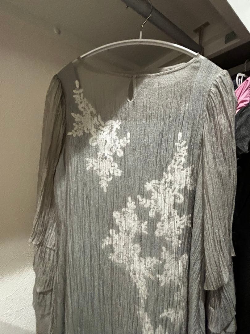 シアーAラインワンピース　オケージョン、マタニティ