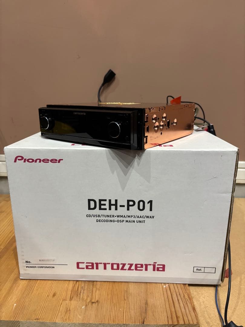 M*n様 Pioneer DEH-P01 カーオーディオ 付属アンプ付き