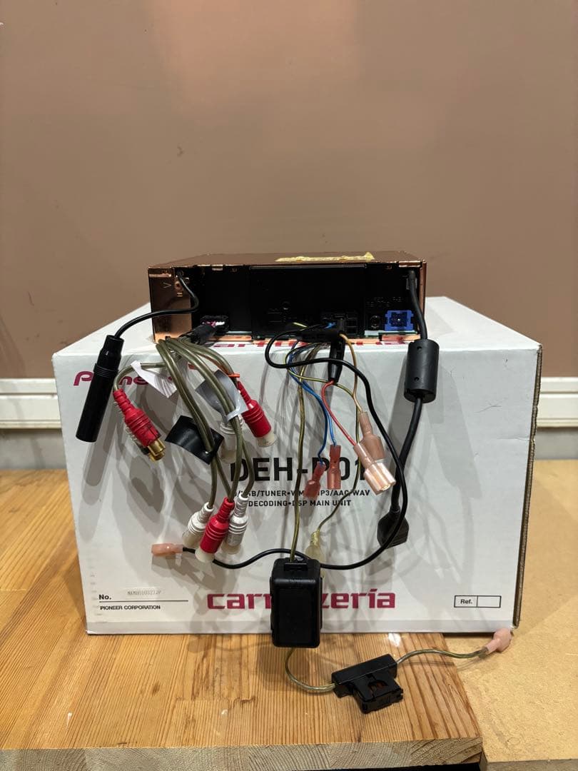M*n様 Pioneer DEH-P01 カーオーディオ 付属アンプ付き