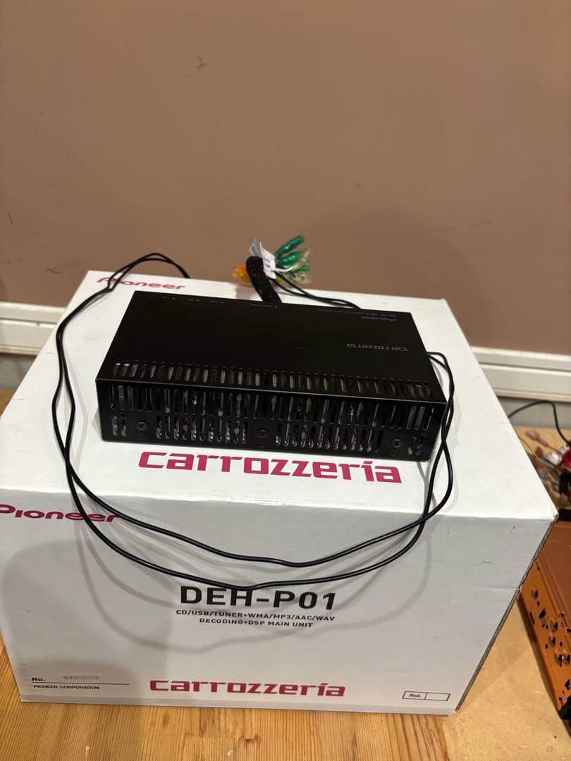 M*n様 Pioneer DEH-P01 カーオーディオ 付属アンプ付き