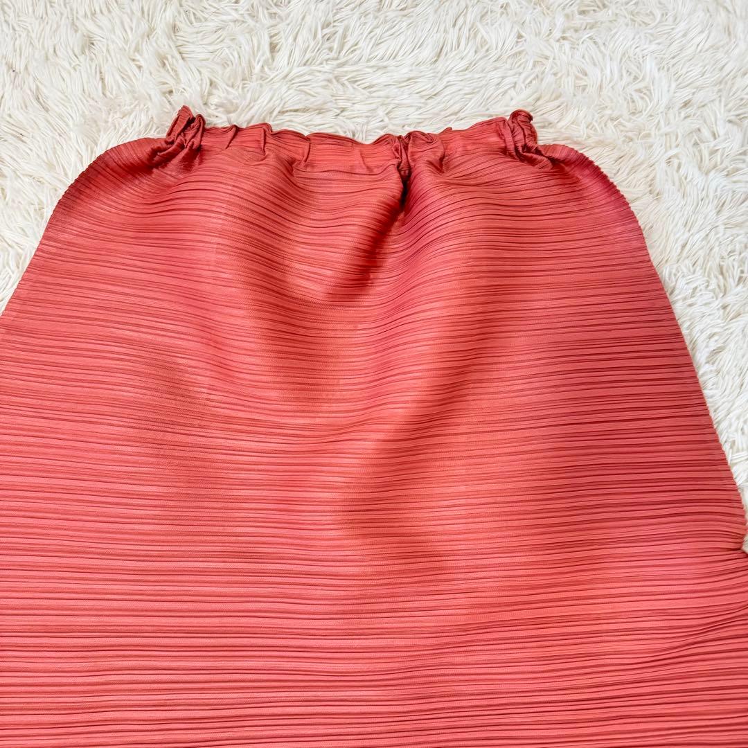 PLEATS PLEASE プリーツ　サルエルパンツ　薄赤色