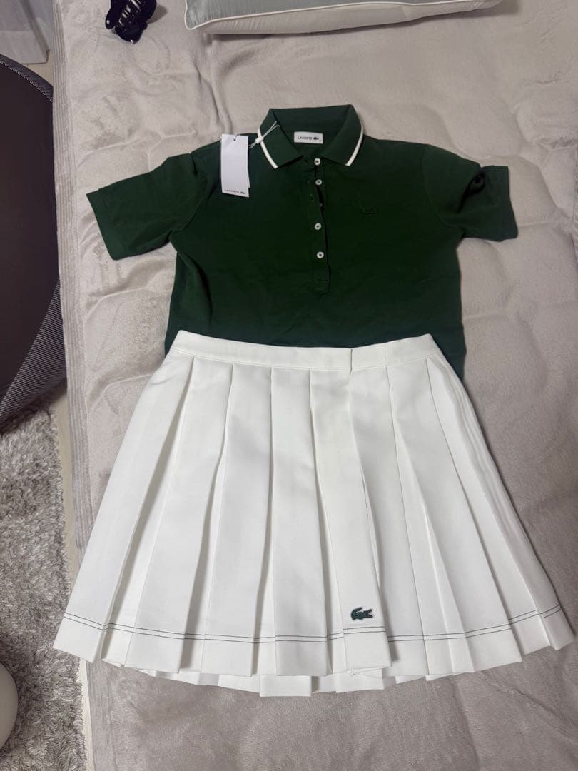 Lacoste プリーツスカート 白