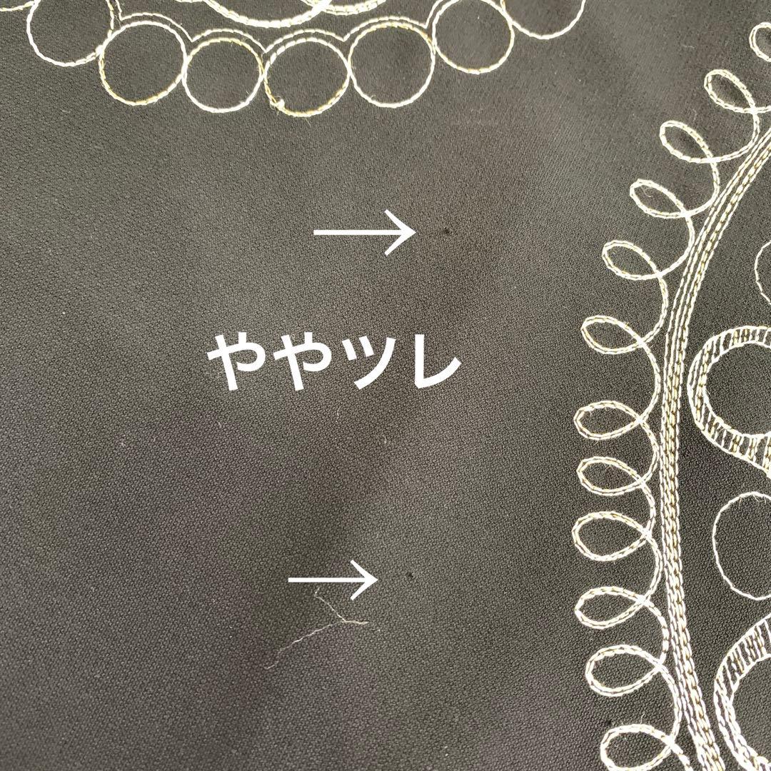 トクコプルミエヴォル（TOKUKO 1er VOL）刺繍　チュニック　変形　花柄