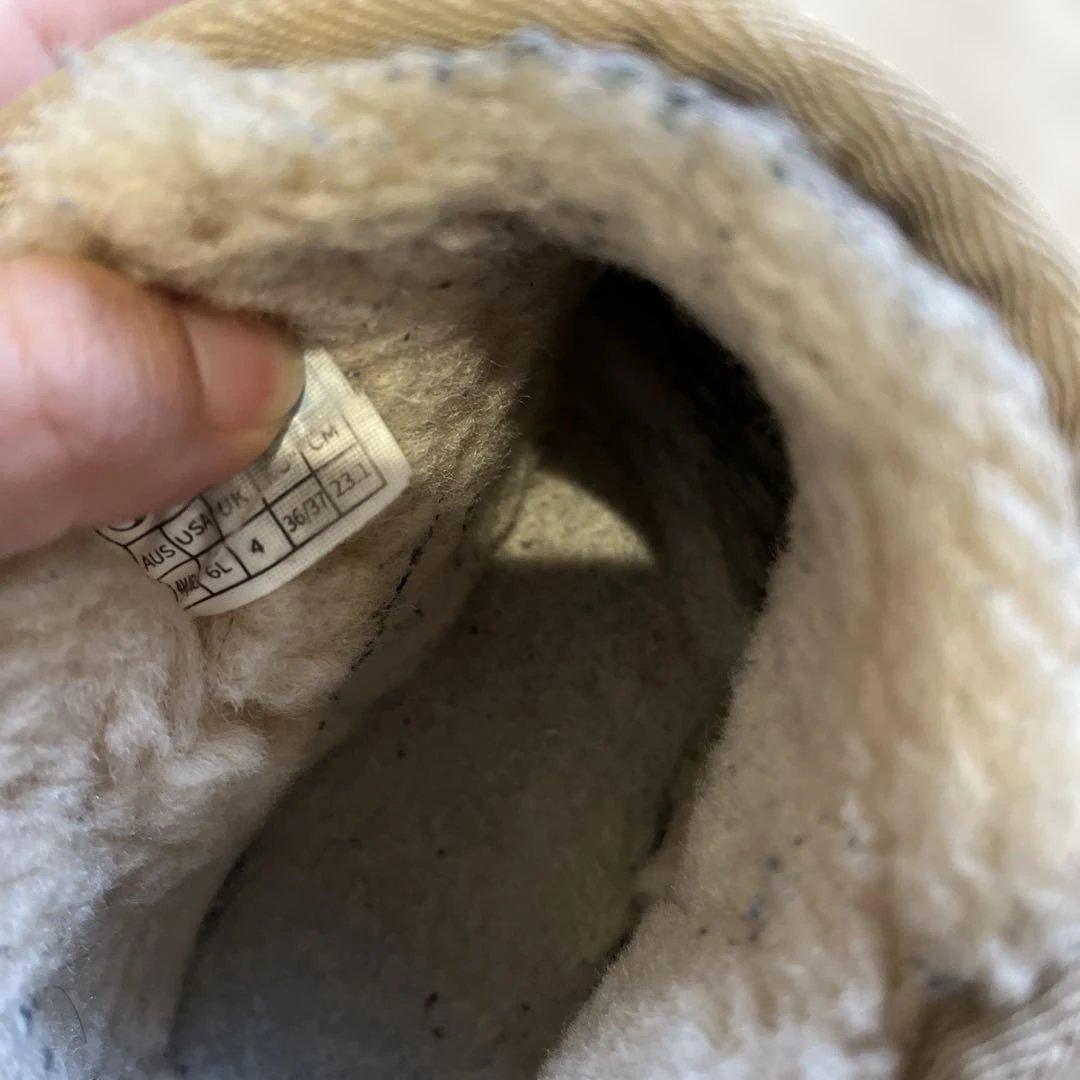 アグ　厚底　ムートンブーツ　ベージュ