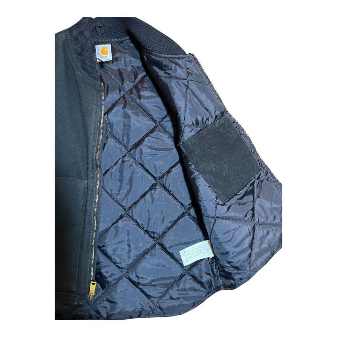 Carhartt ブラックベスト ジッパー付き　Mサイズ