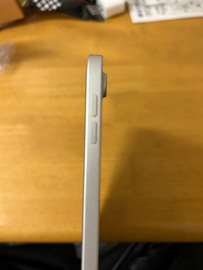 Apple iPad 10世代　64GB Wi-Fiモデル　シルバー 本体