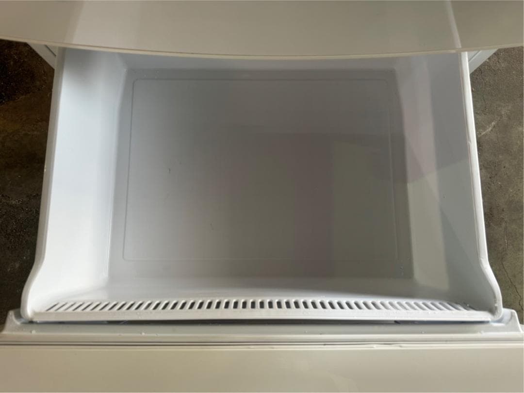 大阪送料無料★3か月保障付き★冷蔵庫★2015年★AQR-361D★R-983