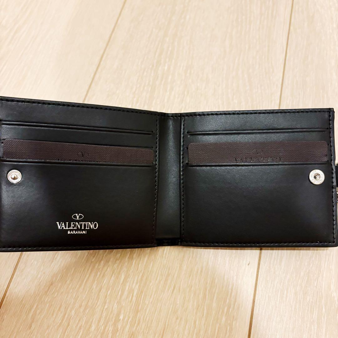 早い者勝【新品未使用】ヴァレンティノ　ショルダーバッグ　ウォレット　二つ折り財布