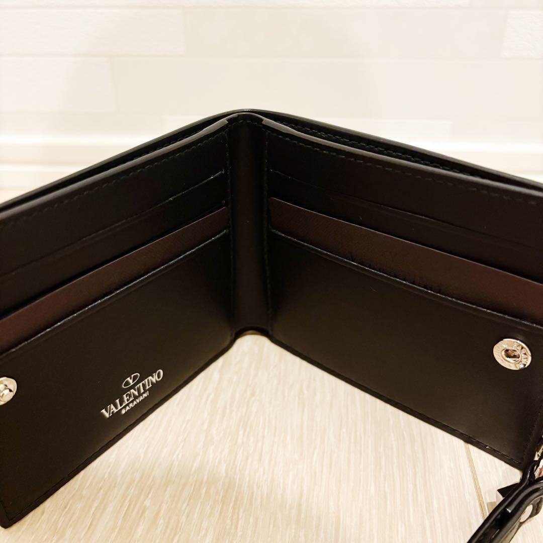 早い者勝【新品未使用】ヴァレンティノ　ショルダーバッグ　ウォレット　二つ折り財布