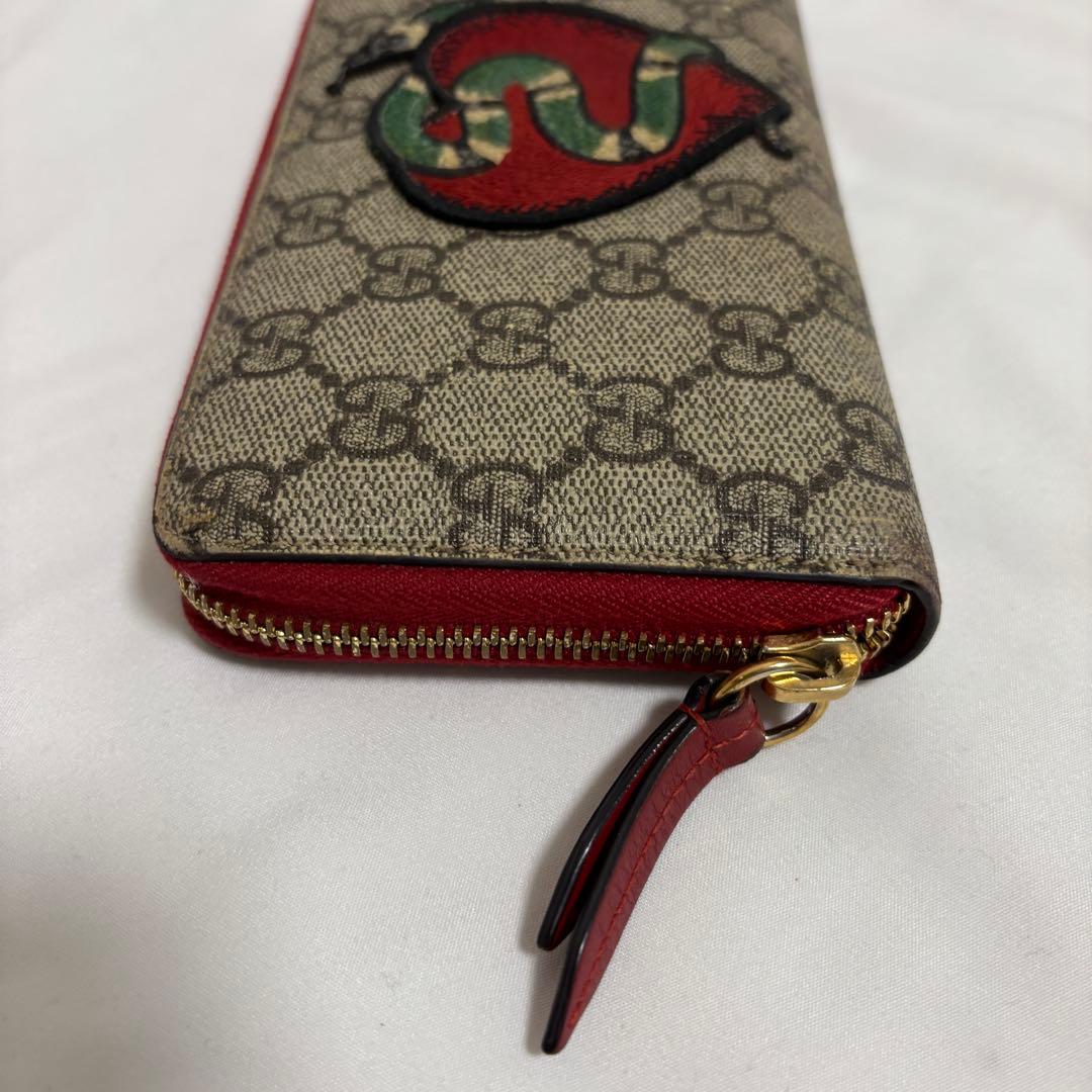 グッチ GGスプリーム ハート スネーク ラウンドファスナー長財布 456863