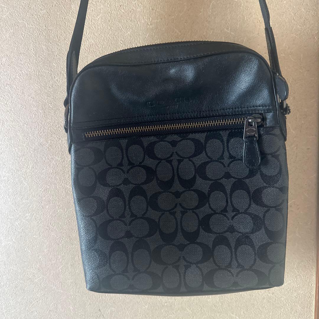 コーチ ショルダーバッグ ブラック　長財布　2点セット