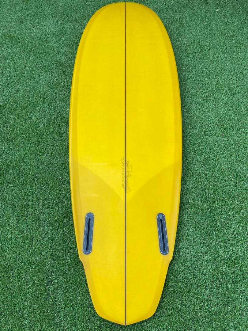 サーフィン・ボディボード THC surfboard 6.4 diamond tail twin