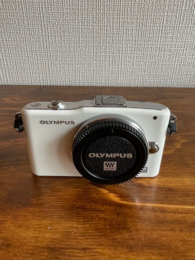 デジタルカメラ OLYMPUS PEN mini E-PM1
