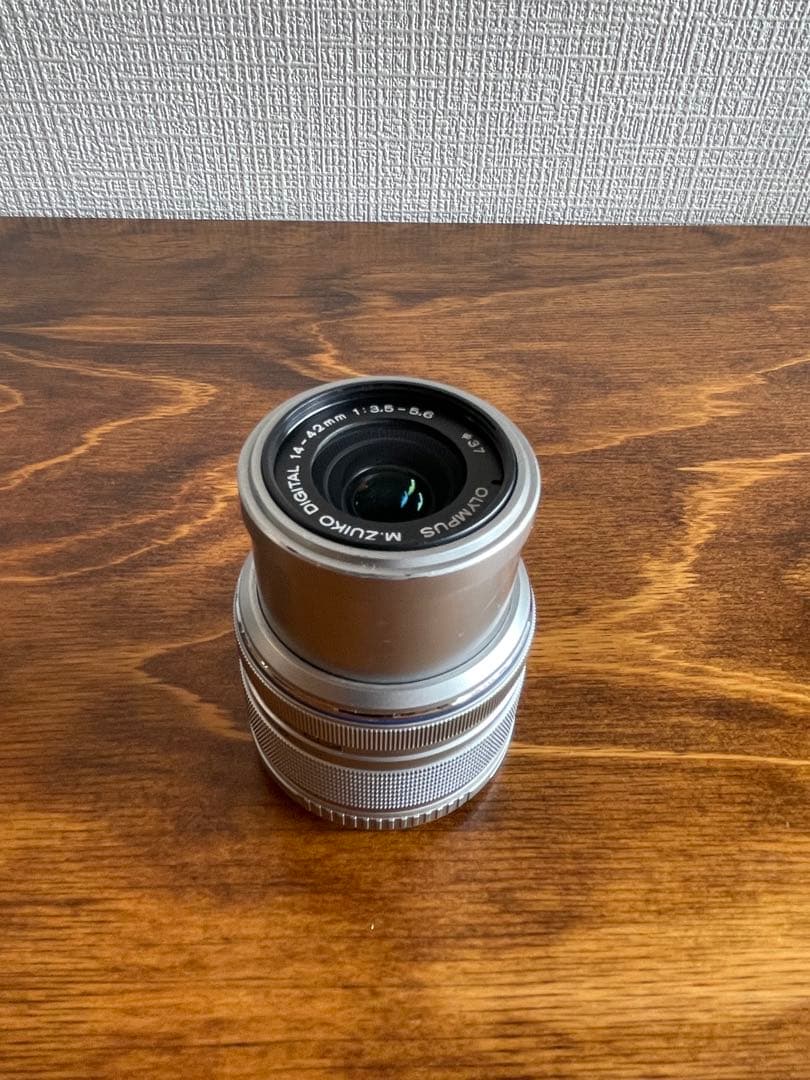 デジタルカメラ OLYMPUS PEN mini E-PM1