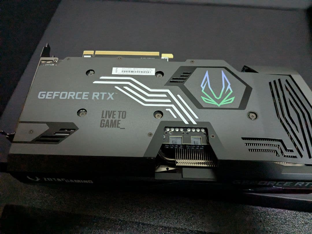 グラフィックボード・グラボ・ビデオカード ZOTAC RTX 3070 LHR 8GB AMP HOLOBLACK