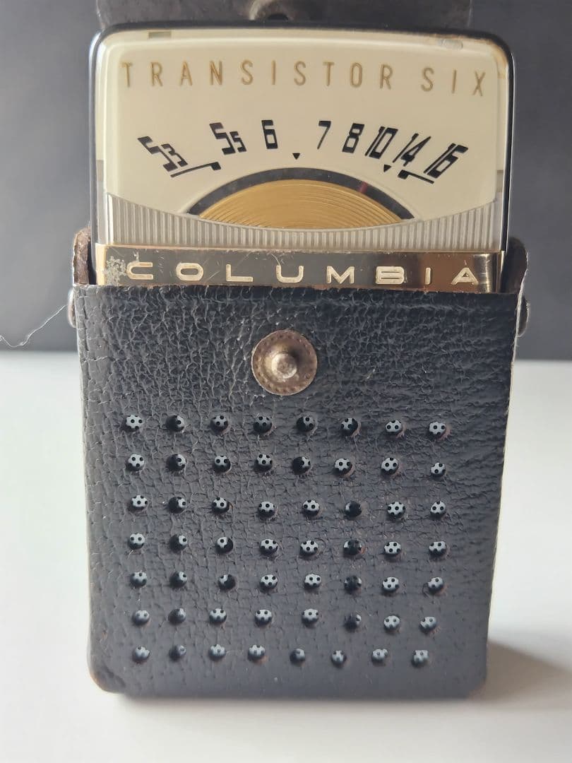 トランジスタラジオ　コロムビア製6石ラジオ　ヴィンテージ品