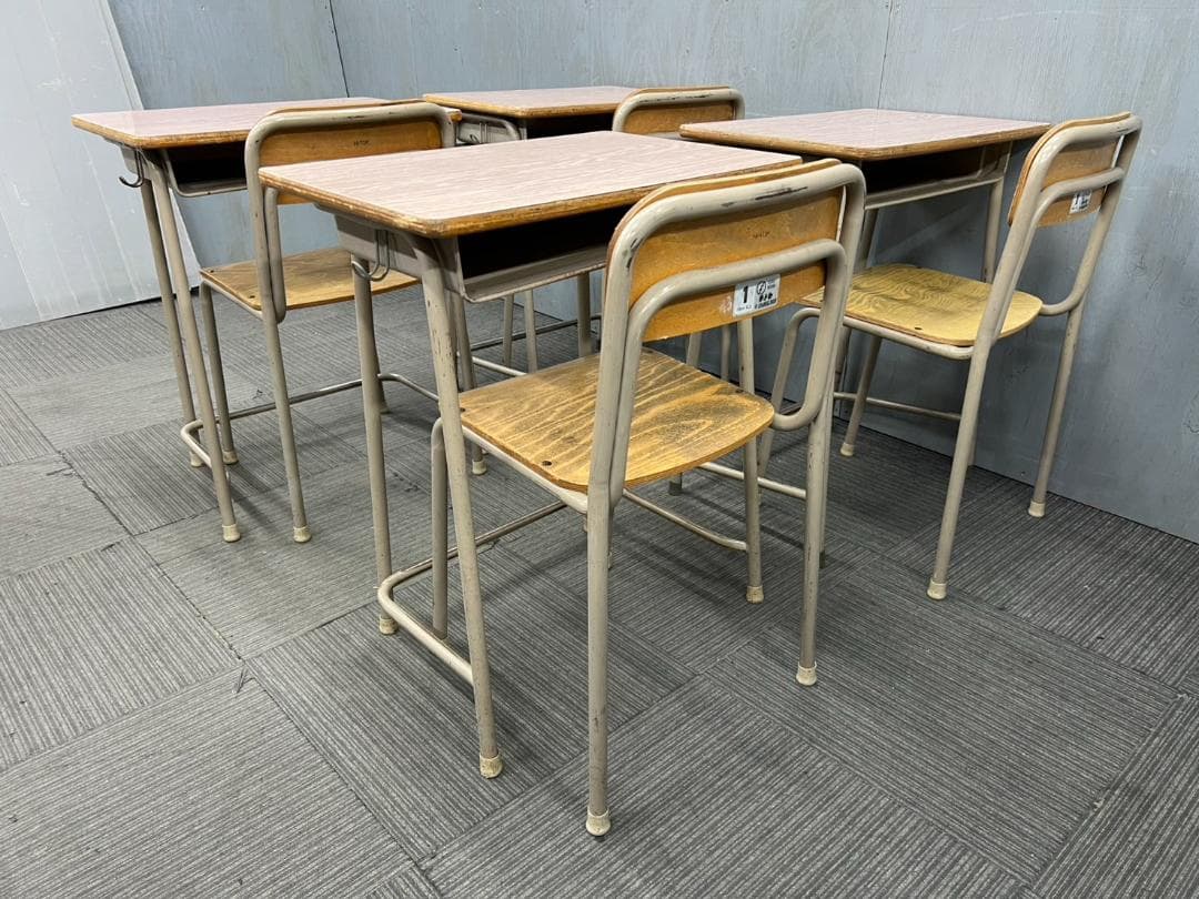 828◆自社便対応地域あり◆学童机・学童椅子4組(新JIS5.5号)学校学習塾