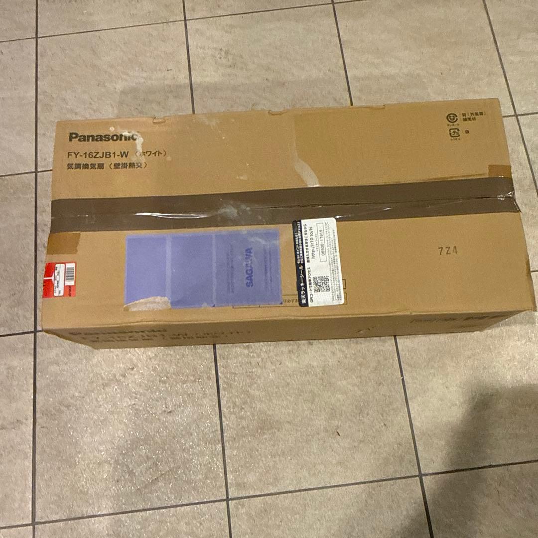 パナソニック 【生産完了品】気調・熱交換形換気扇 壁掛形・1パイプ式 排湿形
