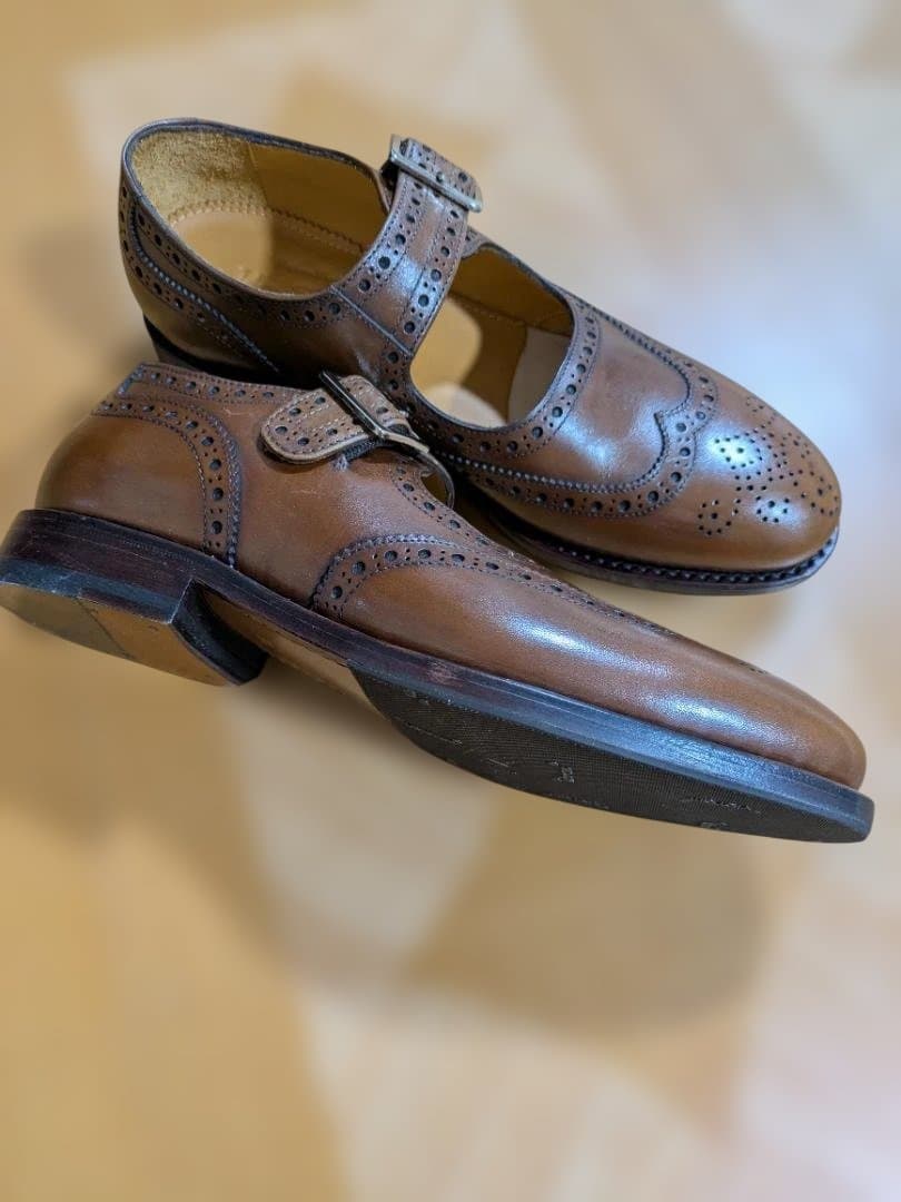 ジャランスリワヤ　メリージェーンシューズ