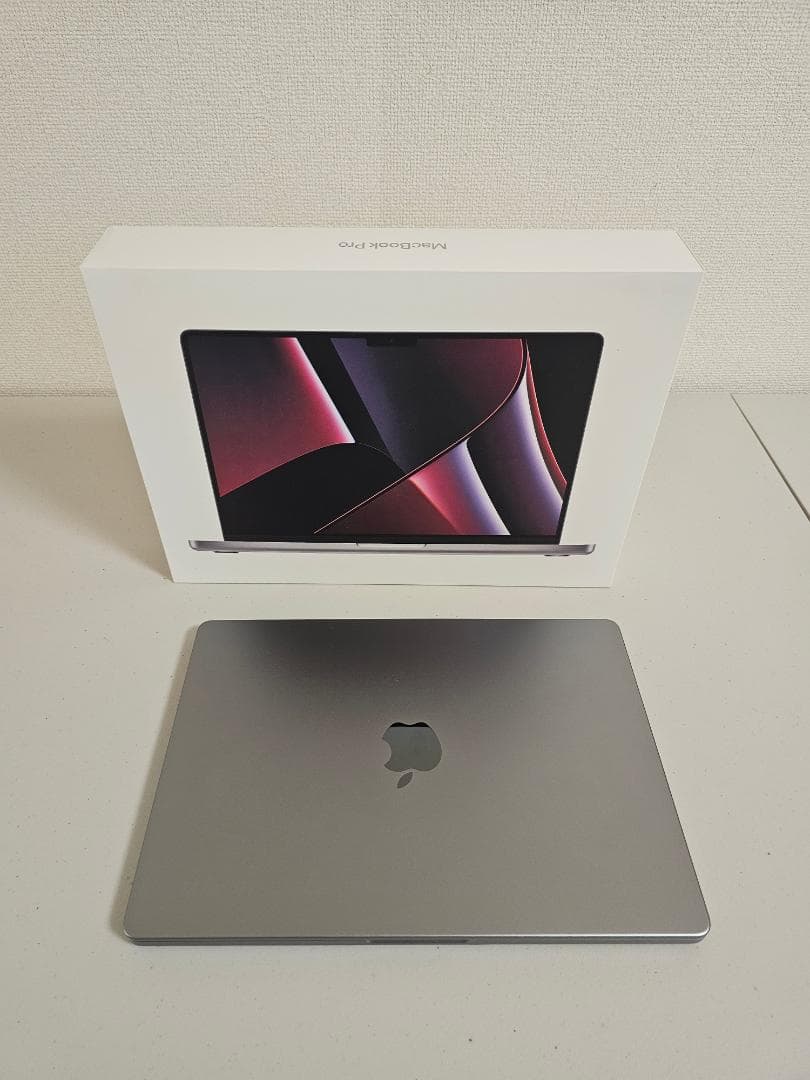 MacBook M2 Pro 14.2インチ A2779 MPHE3J/A