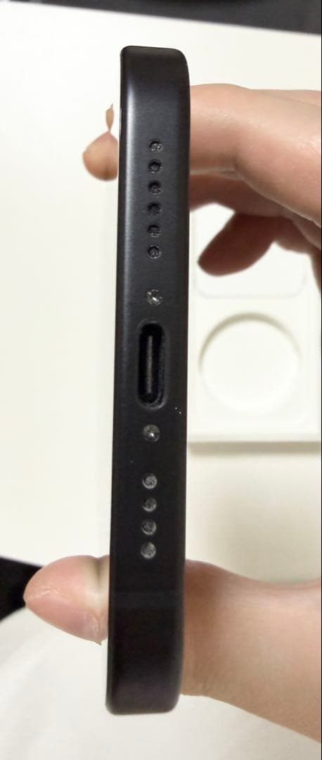 iPhone 15 plus 128GBブラック