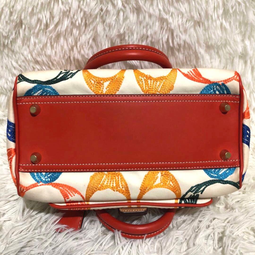 コーチ ハンドバッグ マルチカラー　シグネチャー