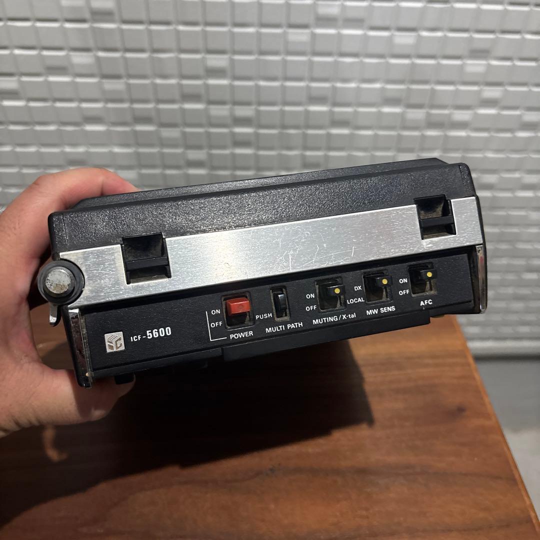 SONY ソニー スカイセンサー ICF-5600 昭和レトロ ジャンク扱い