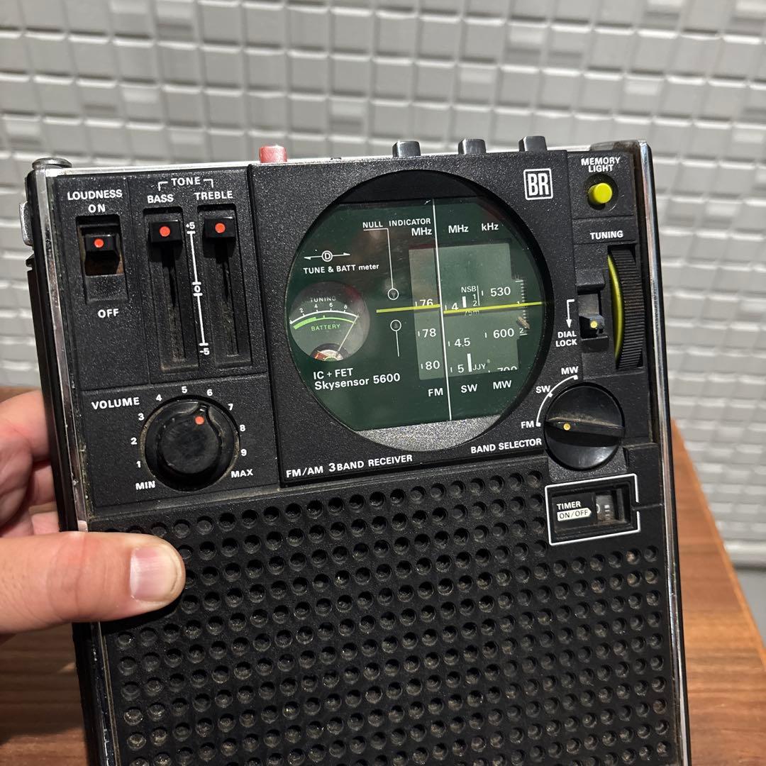 SONY ソニー スカイセンサー ICF-5600 昭和レトロ ジャンク扱い