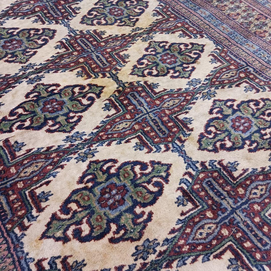 Y3202 パキスタン絨毯 ウール 手織り 180×128㎝