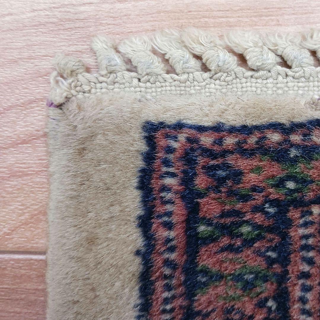 Y3202 パキスタン絨毯 ウール 手織り 180×128㎝