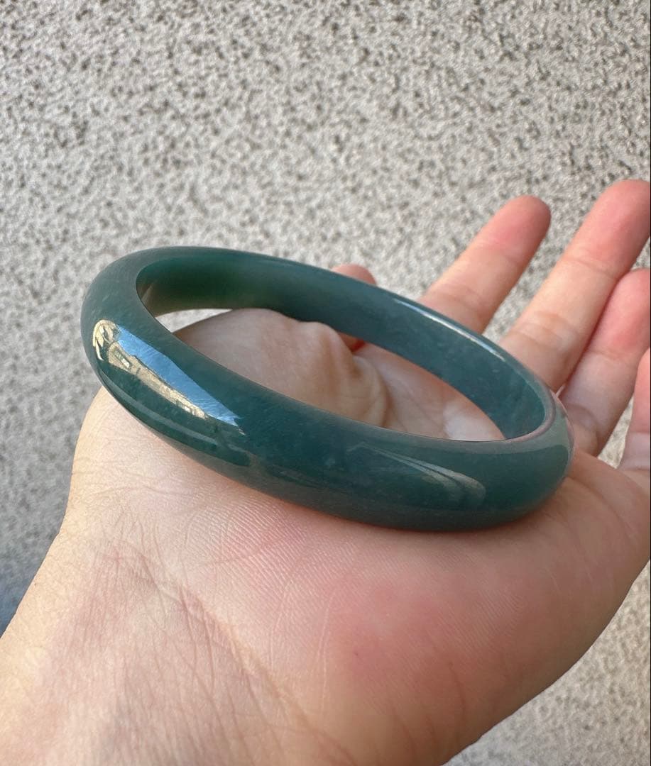 Ａランク翡翠 ヒスイバングル 藍水翡翠　鑑定書付き