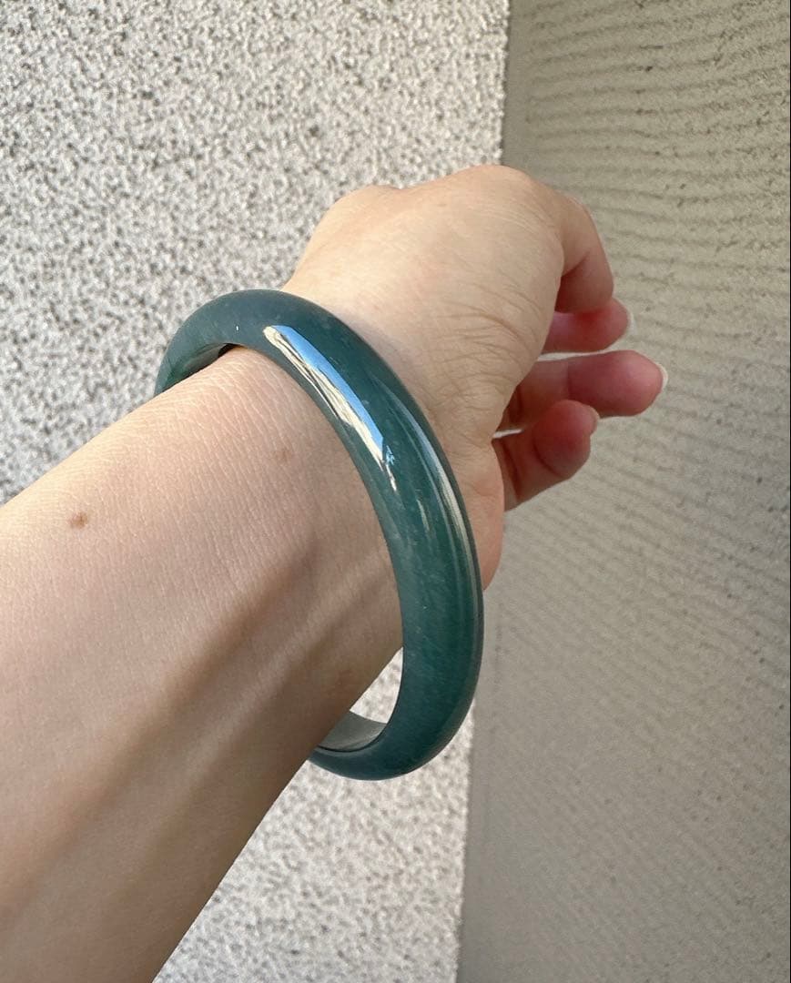 Ａランク翡翠 ヒスイバングル 藍水翡翠　鑑定書付き