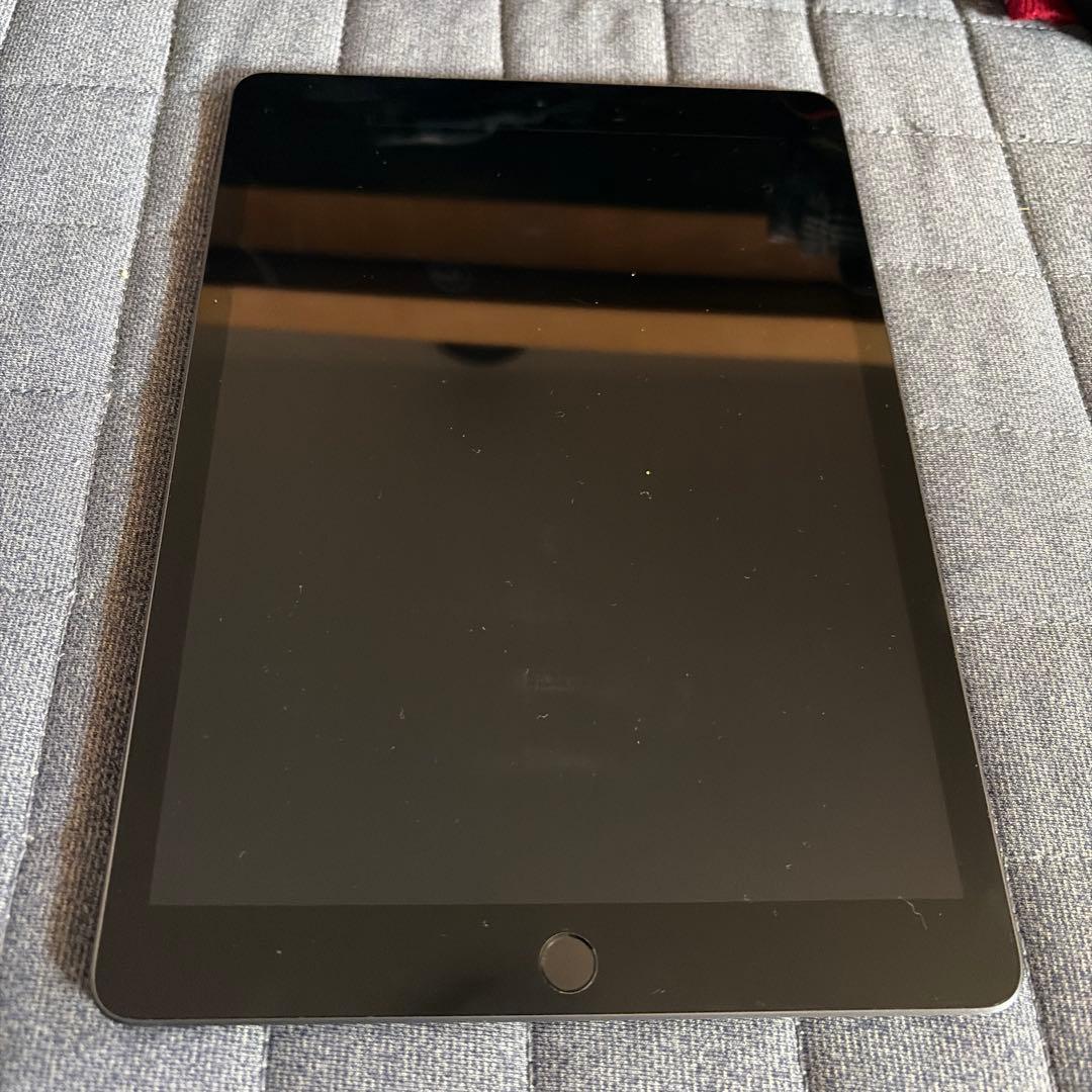 Apple iPad ブラック