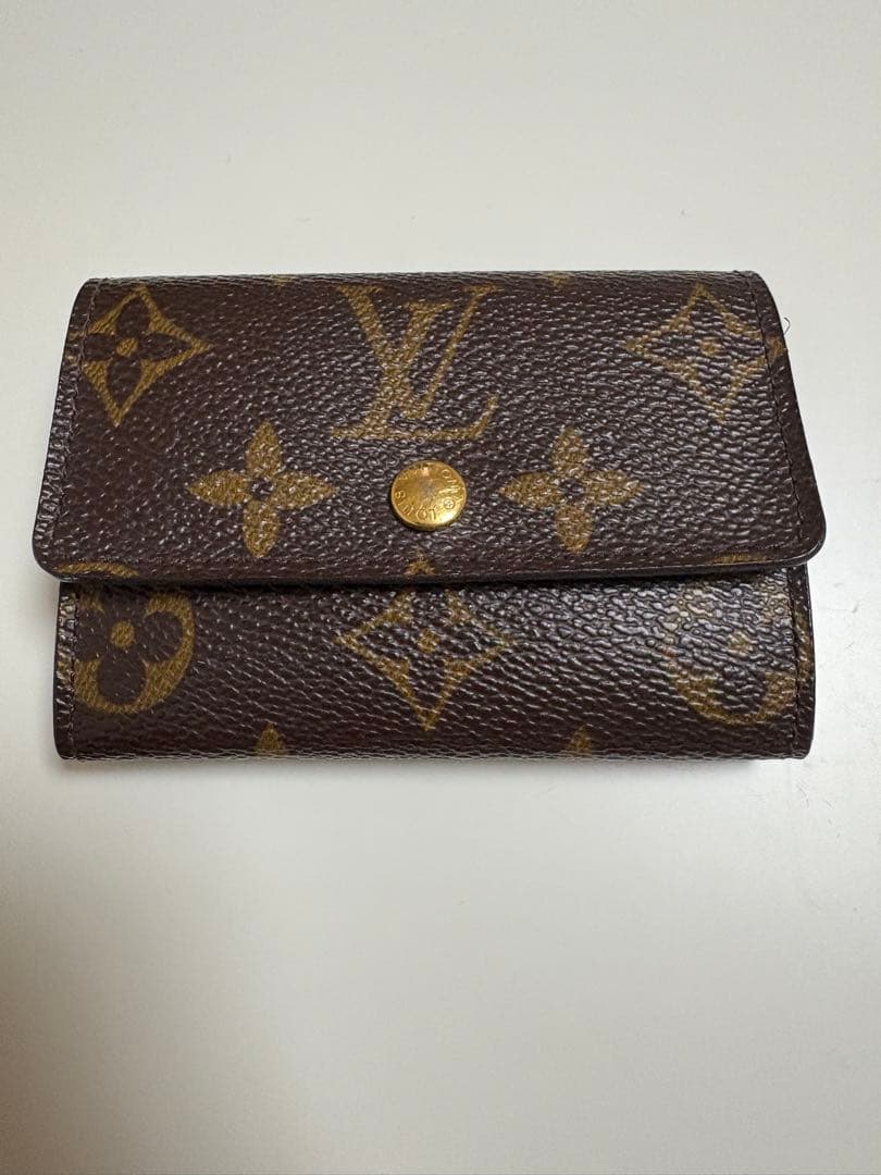 LOUIS VUITTON ルイヴィトン モノグラム ケース