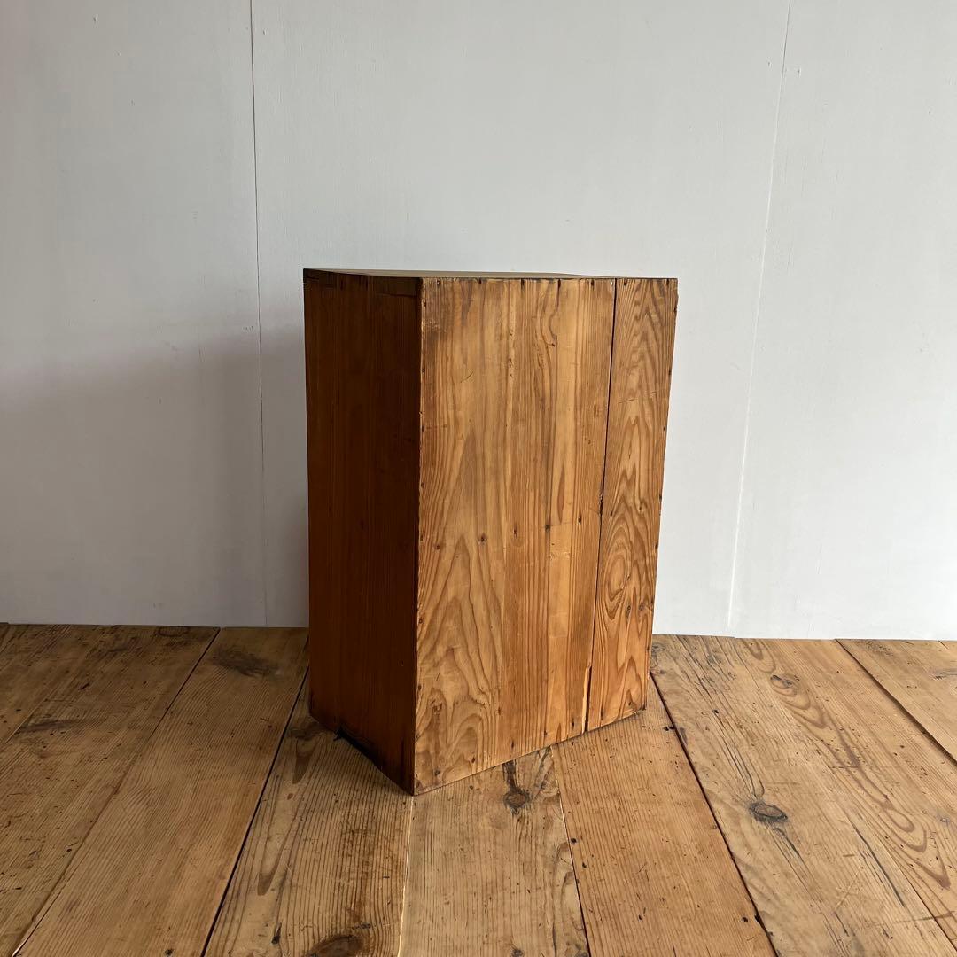 アンティーク 仕切り棚 チェスト 食器棚 書類棚 無垢材 無塗装 z842