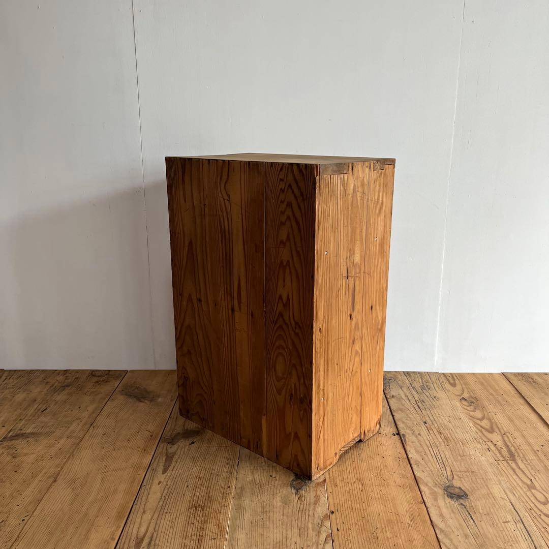 アンティーク 仕切り棚 チェスト 食器棚 書類棚 無垢材 無塗装 z842