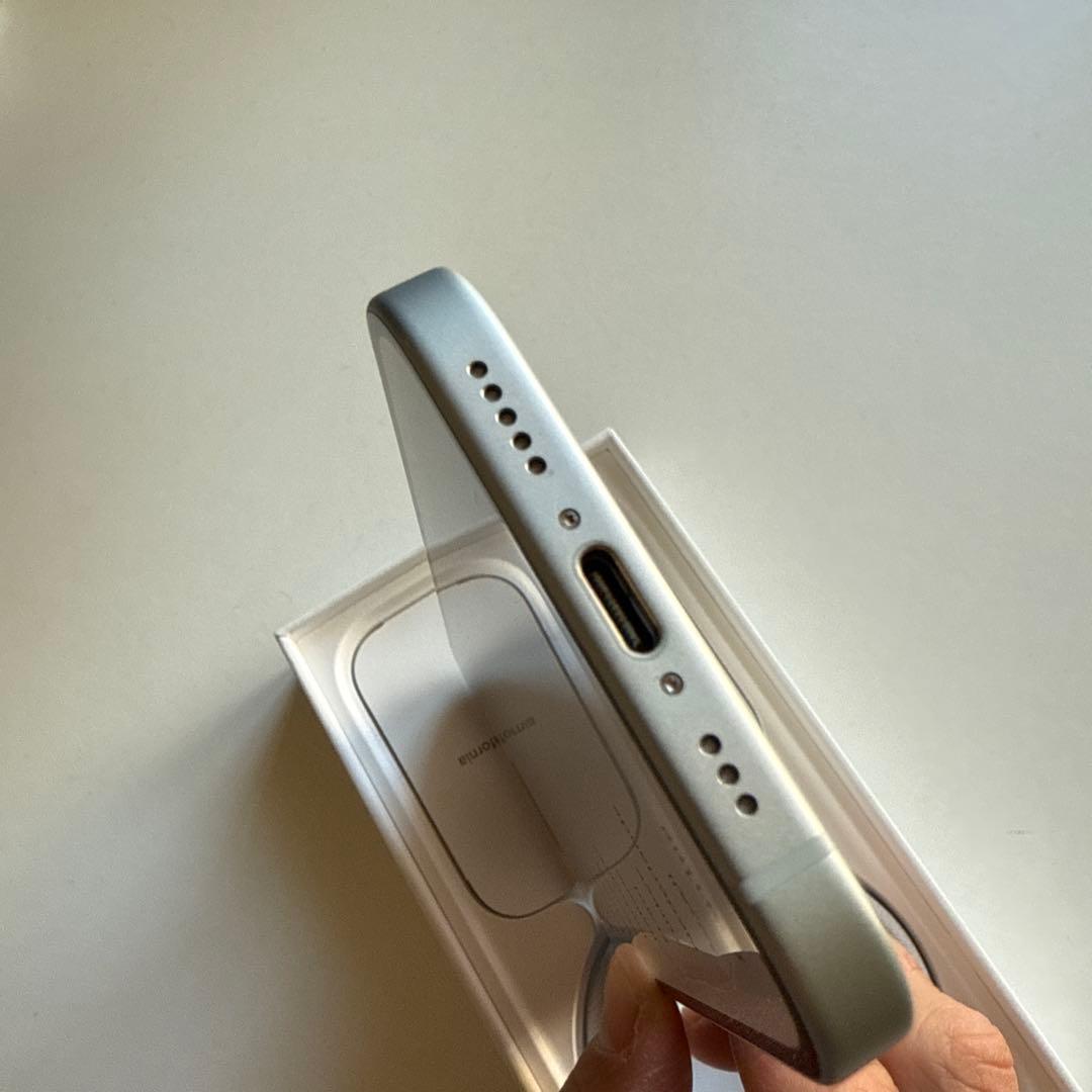 美品　Apple iPhone 15 ブルー128GB（SIMフリー)