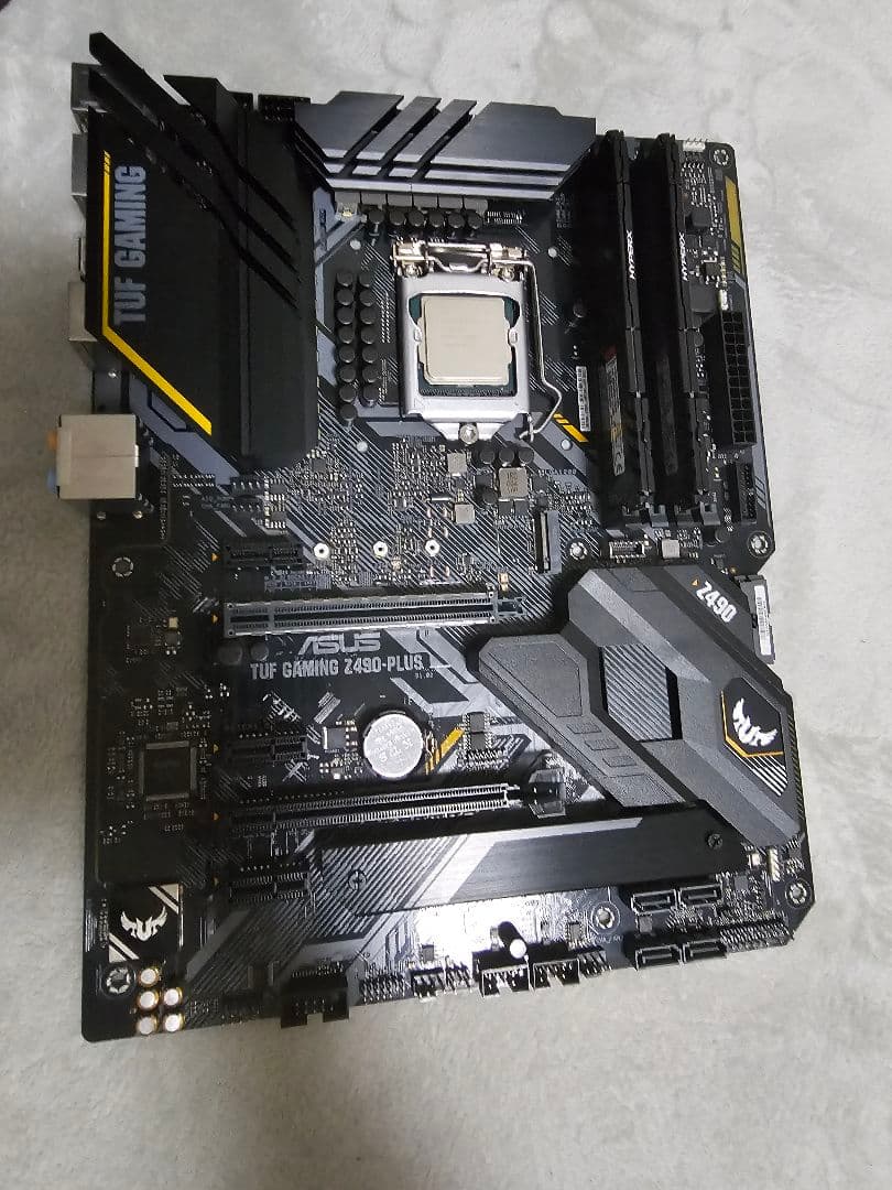 i7 10700 Z490 DDR4 2666 8GB ×2 計 16GB