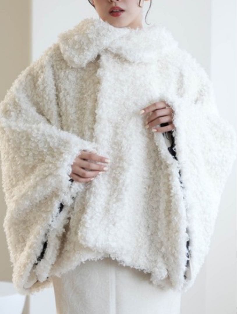 本日限定価格★utatane コート プードルファーポンチョ ニコアンティー