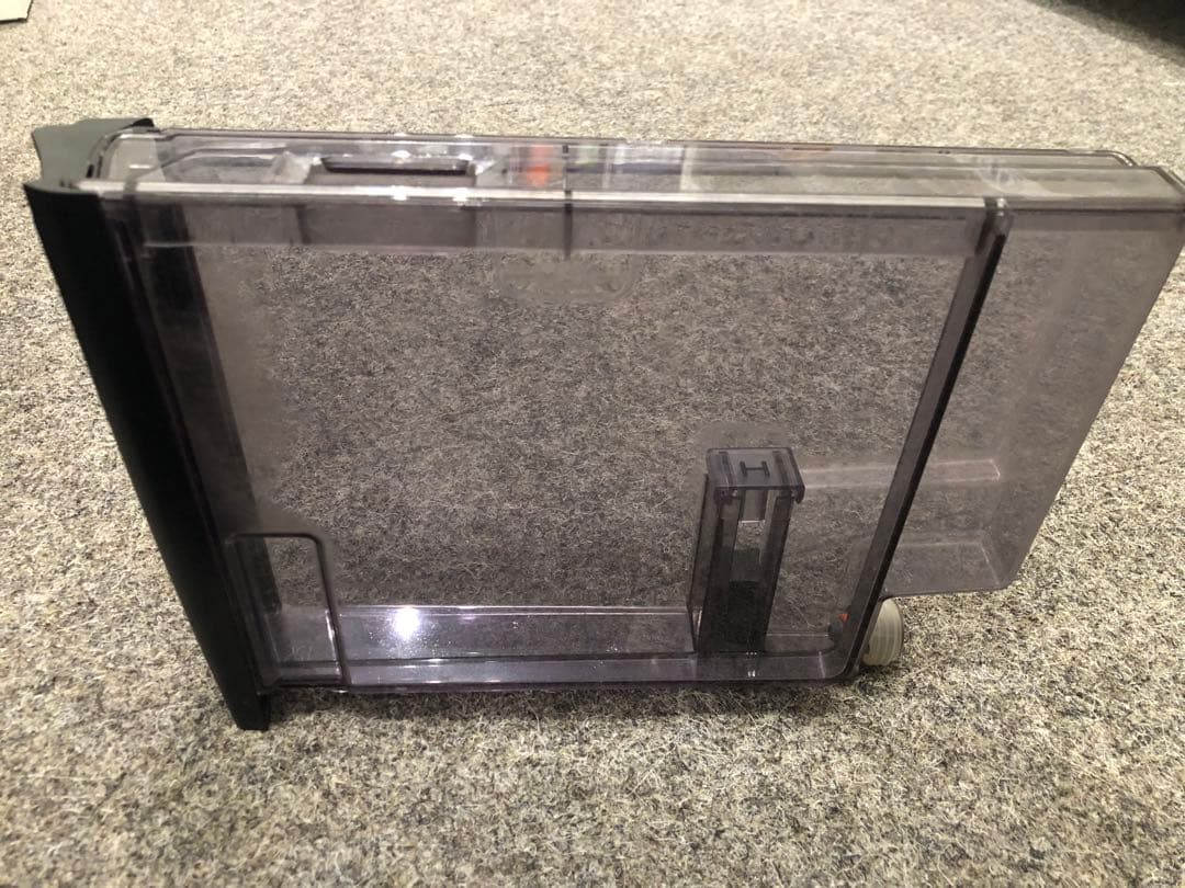 デロンギ　全自動コーヒーマシン　ESAM1000SJ