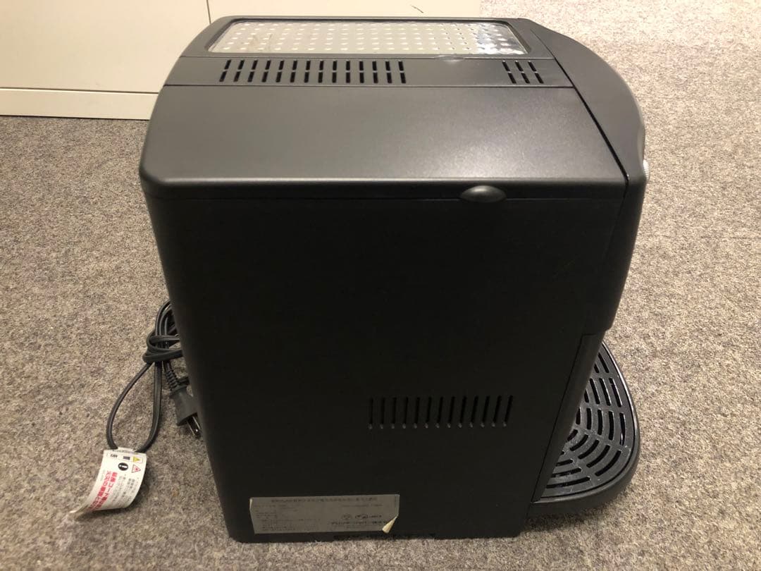 デロンギ　全自動コーヒーマシン　ESAM1000SJ