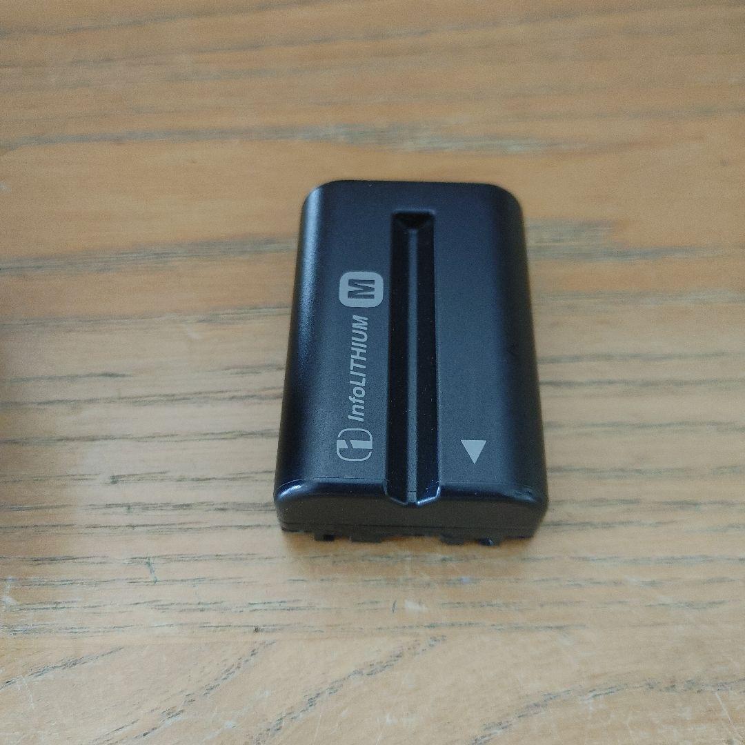 SONY α300 (DSLR-A300) + SIGMA 28-200mm