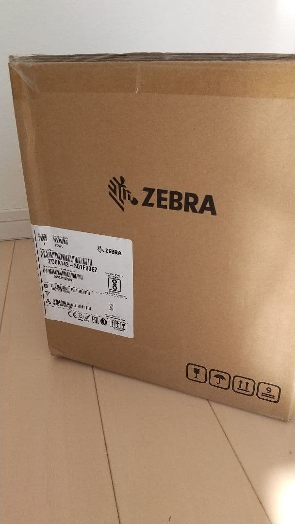 美品未使用品：ゼブラ ZEBRA ZD621 熱転写デスクトッププリンター