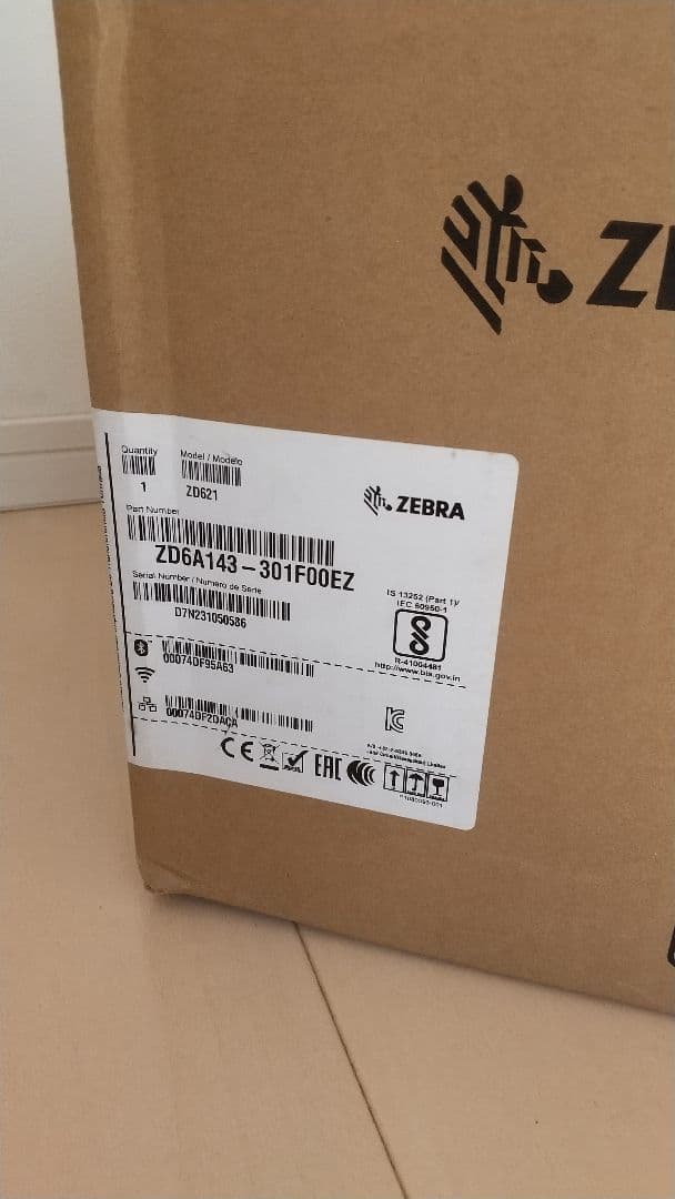 美品未使用品：ゼブラ ZEBRA ZD621 熱転写デスクトッププリンター