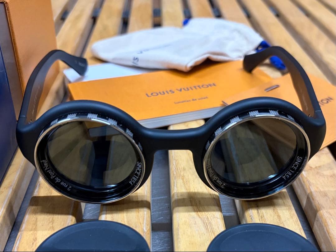 【送料込】ルイ・ヴィトン　サングラス・IV スーパーヴィジョン・ラウンド