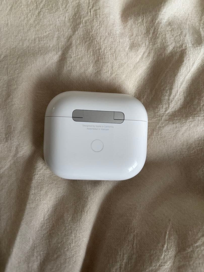 AirPods 3 本体 ホワイト