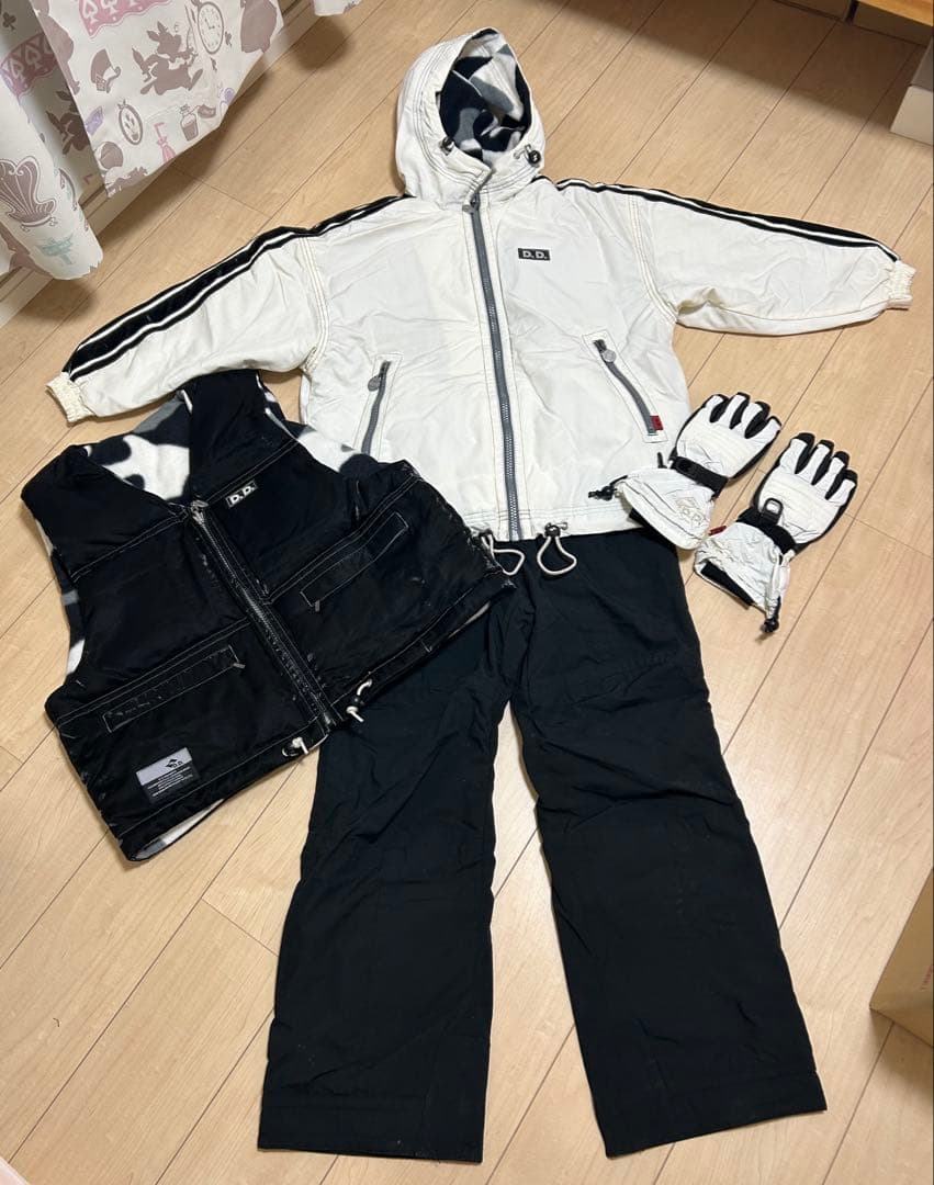 スキーウェアセット(デサント)