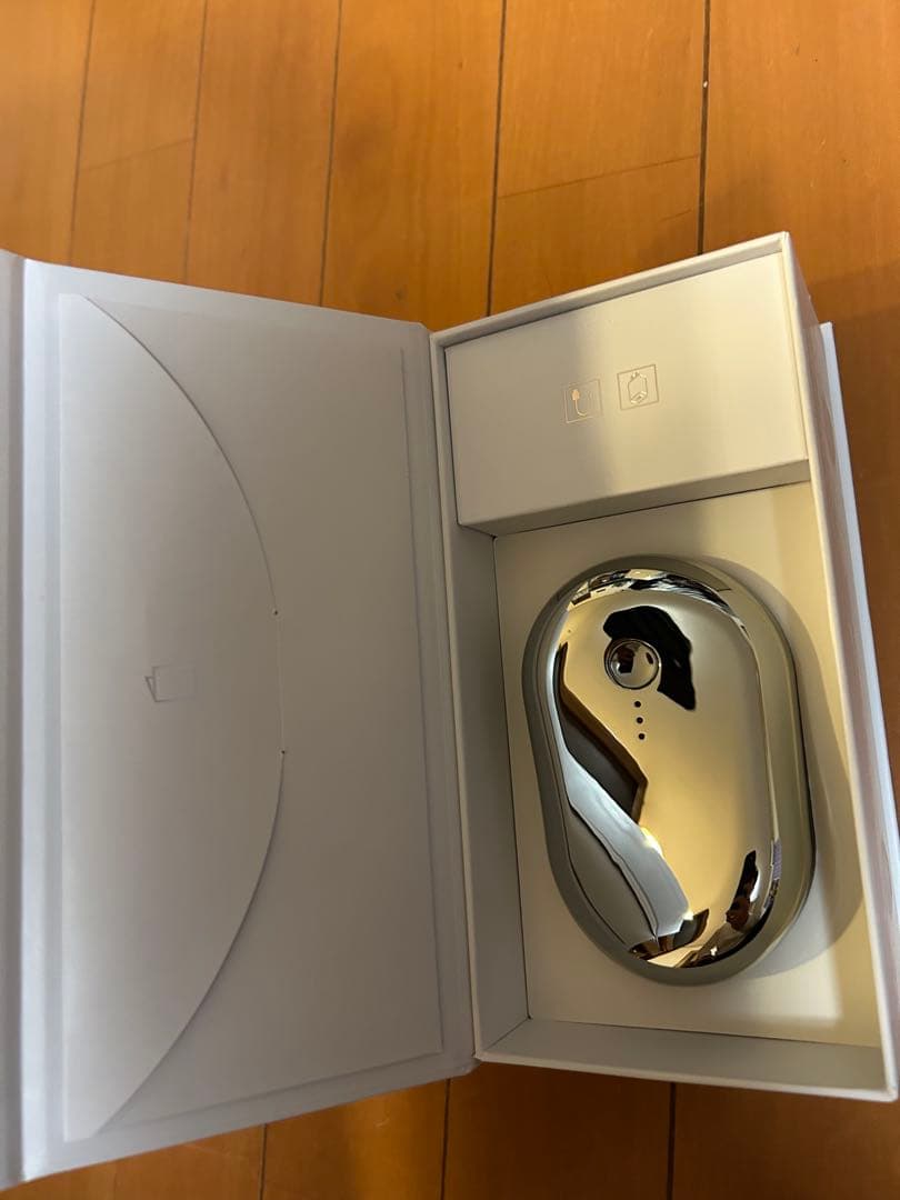 SmasuBeat マッサージ機 Aderans