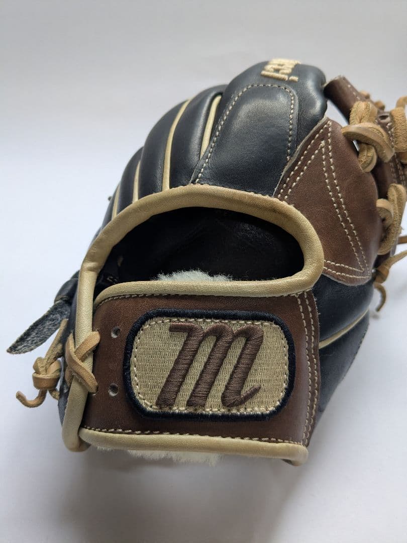 Marucci マルチ硬式グローブ